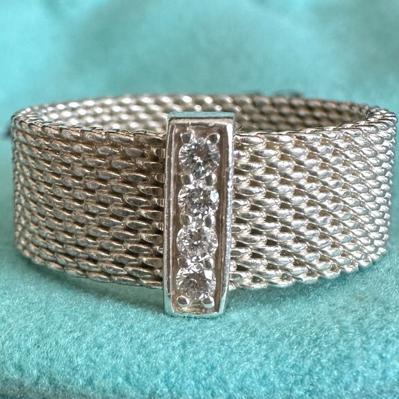 Tiffany & Co. Mesh Ring with 4 Diamonds Size 6 - Picture 7 of 7
